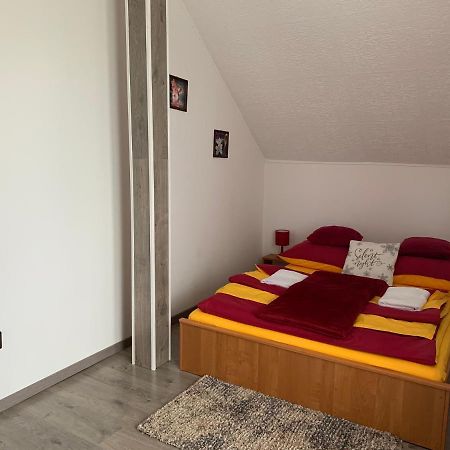 Apartament Nagcsalados Rozsa Apartman Balatonlelle Zewnętrze zdjęcie