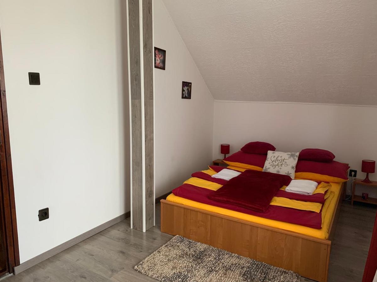 Apartament Nagcsalados Rozsa Apartman Balatonlelle Zewnętrze zdjęcie