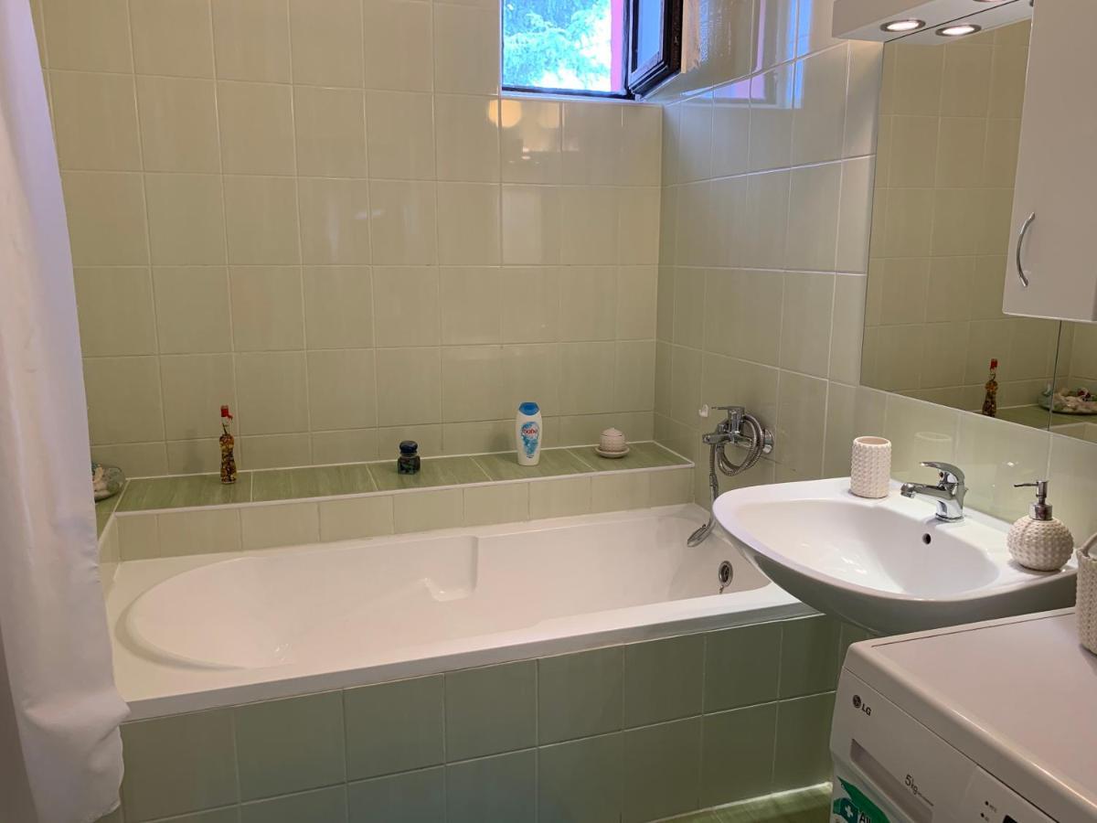 Nagcsalados Rozsa Apartman Balatonlelle Zewnętrze zdjęcie