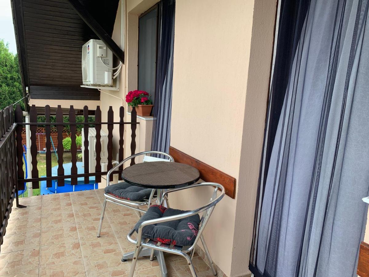 Apartament Nagcsalados Rozsa Apartman Balatonlelle Zewnętrze zdjęcie