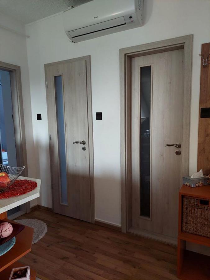 Apartament Nagcsalados Rozsa Apartman Balatonlelle Zewnętrze zdjęcie