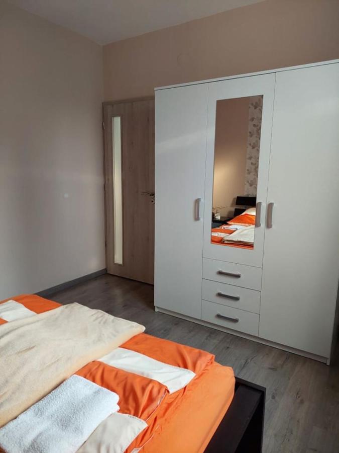 Apartament Nagcsalados Rozsa Apartman Balatonlelle Zewnętrze zdjęcie