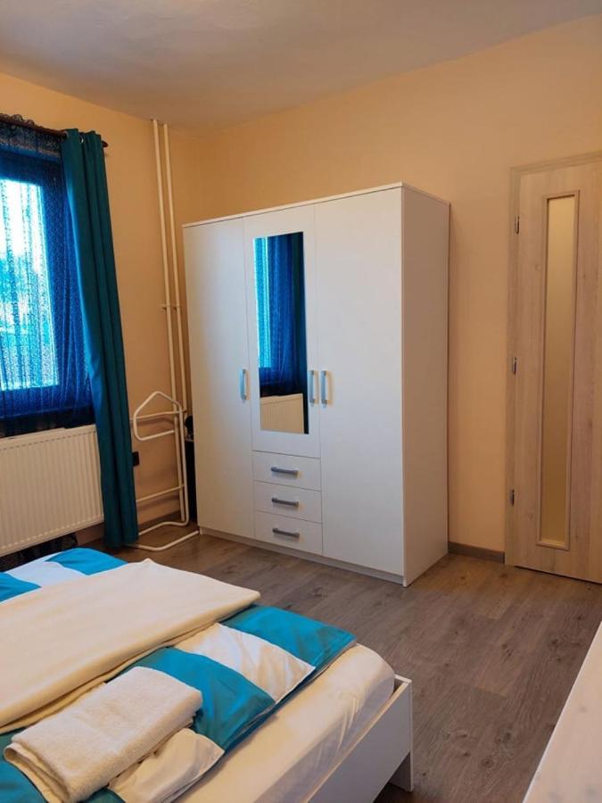 Apartament Nagcsalados Rozsa Apartman Balatonlelle Zewnętrze zdjęcie